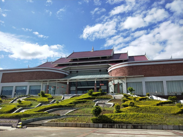 西雙版納民族博物館設計占地2萬多平，展廳設計面積4300平方米